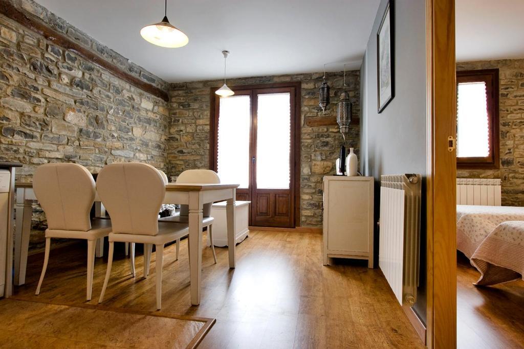 Oros Alto Apartamentos Canardo Autural المظهر الخارجي الصورة